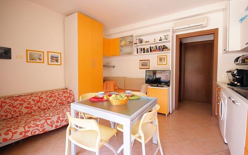 Residence Rex Lo Scoglietto ปุนตาอาลา ภายนอก รูปภาพ